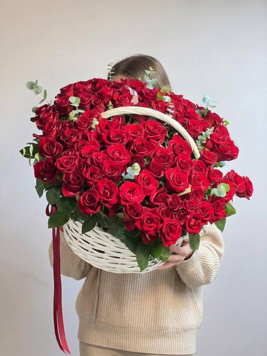 Алый прилив